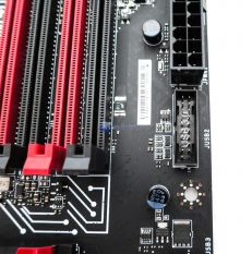 MSI-Z170A-TomaHawk-13